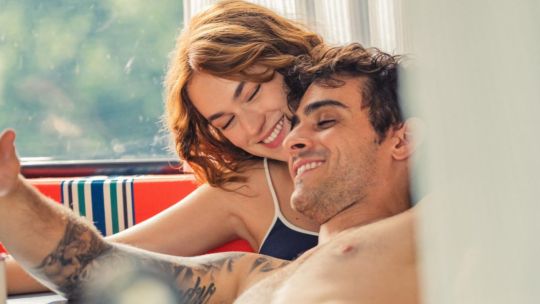 Llega a Netflix El mapa de los anhelos, una nueva miniserie romántica basada en una exitosa novela: de qué trata - Radio Vida Maciá