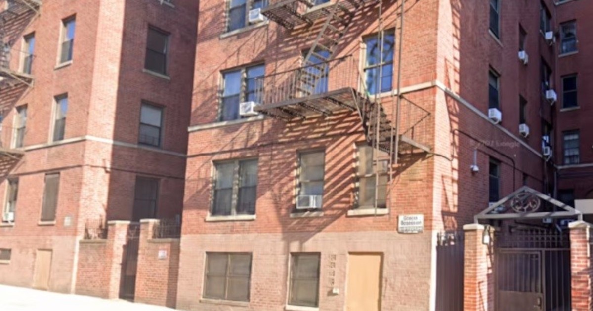 Milagro en Nueva York: un bebé de un año cayó al vacío por una ventana de un quinto piso y sobrevivió - Radio Vida Maciá