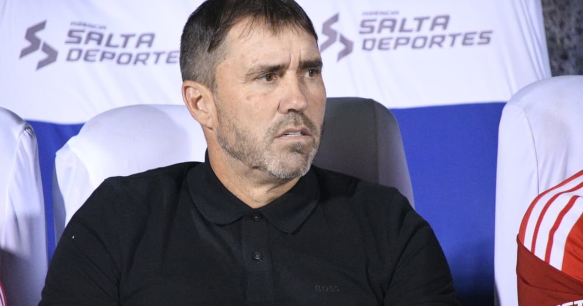 El River de Coudet sigue en shock tras la eliminación con Aldosivi: un dolor que no se va ni con la final del Mundial - Radio Vida Maciá