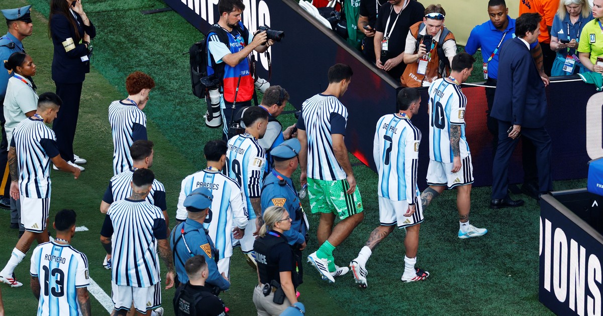 Sin Messi, los otros 9 jugadores que no llegan a la Argentina con la delegación - Radio Vida Maciá