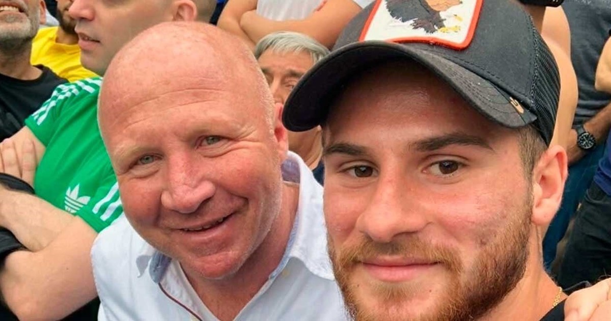 La emotiva carta de Carlos Mac Allister para Alexis tras la derrota en la final del Mundial - Radio Vida Maciá