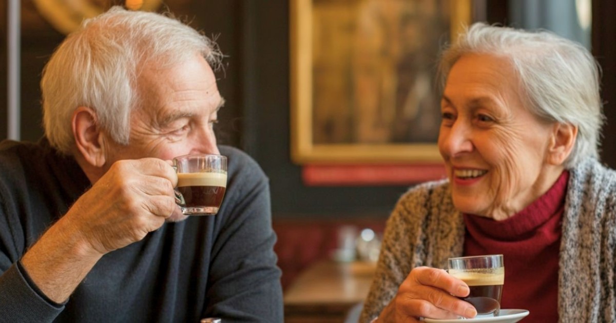 Los cardiólogos coinciden por primera vez: tomar entre 3 y 4 tazas de café negro sin azúcar a diario es bueno para el corazón - Radio Vida Maciá